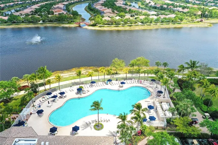 8429  Karina  CT, Naples, FL 34114