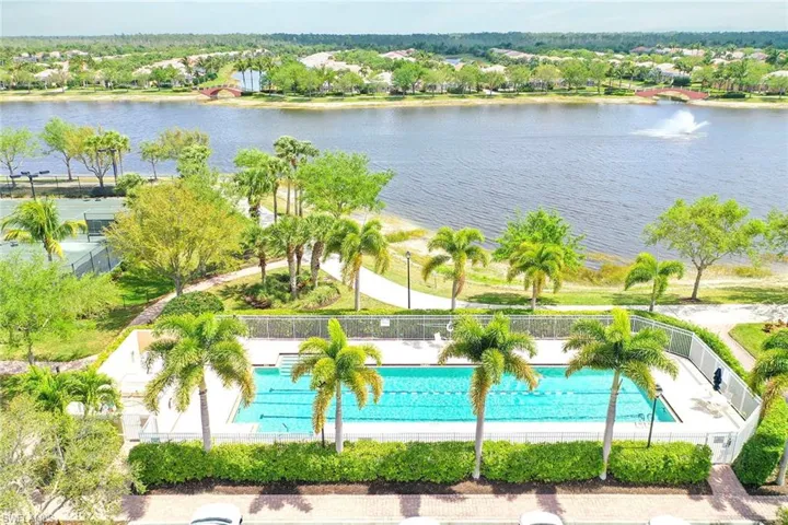 8429  Karina  CT, Naples, FL 34114