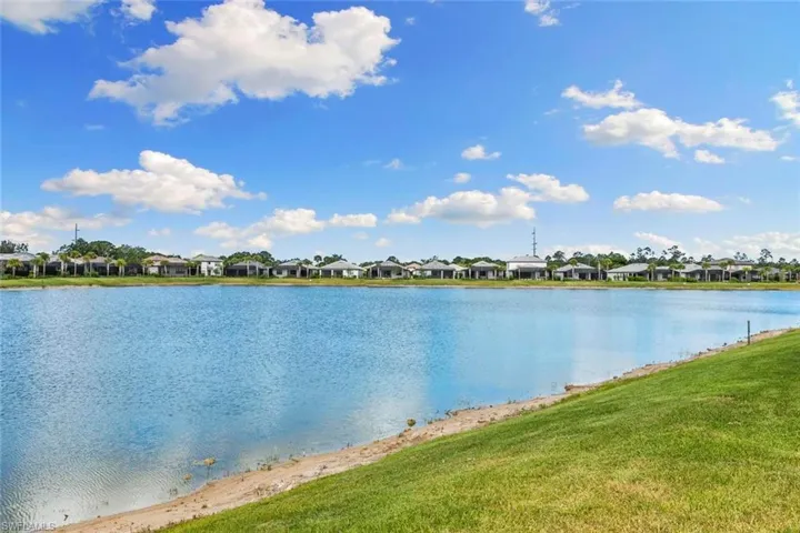 2227  Yellowfin  CIR, Naples, FL 34114