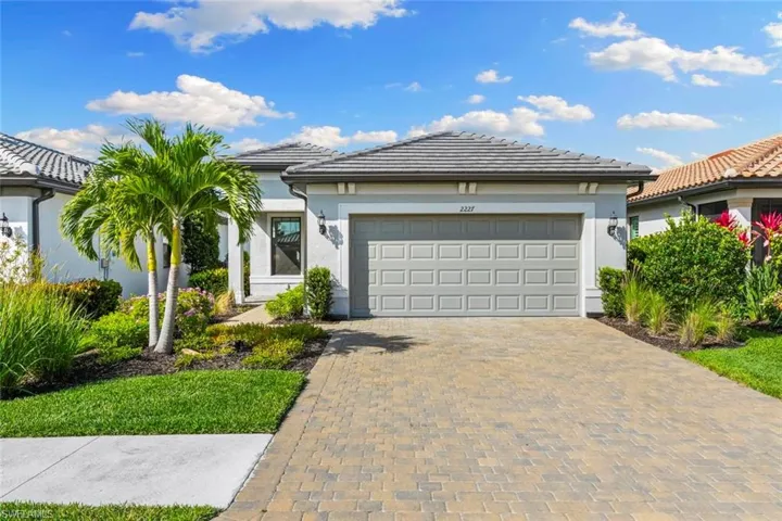 2227  Yellowfin  CIR, Naples, FL 34114