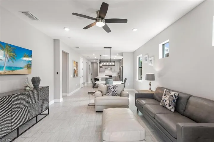 2227  Yellowfin  CIR, Naples, FL 34114