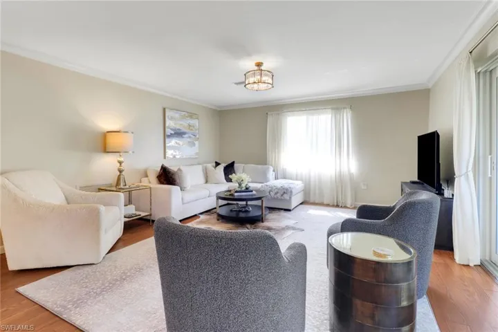 160 Penny Ln 4, Naples, Florida 34112