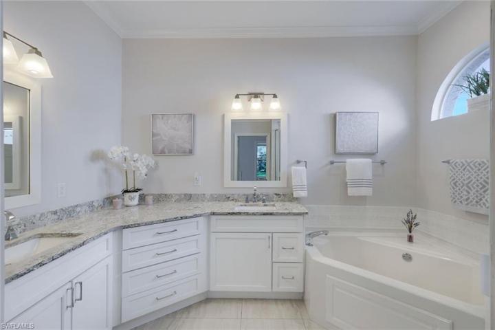 Primary suite