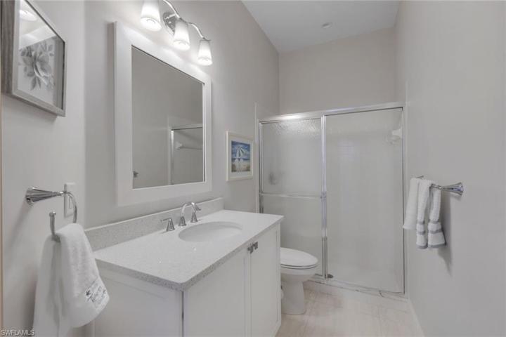 Guest bath 2