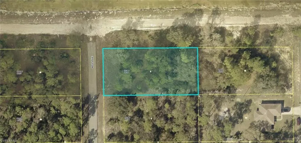 2120  Wells  AVE, Alva, FL 33920
