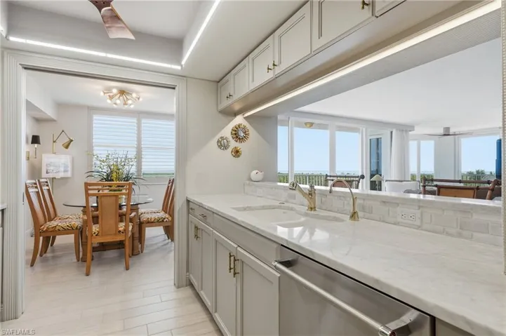 6361 Pelican Bay Blvd 402, Naples, Florida 34108