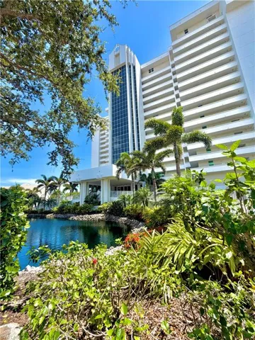 6361 Pelican Bay Blvd 402, Naples, Florida 34108