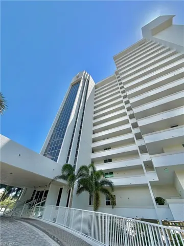 6361 Pelican Bay Blvd 402, Naples, Florida 34108
