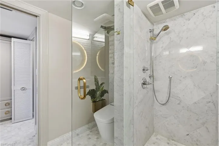 6361 Pelican Bay Blvd 402, Naples, Florida 34108