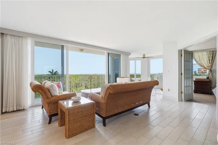 6361 Pelican Bay Blvd 402, Naples, Florida 34108