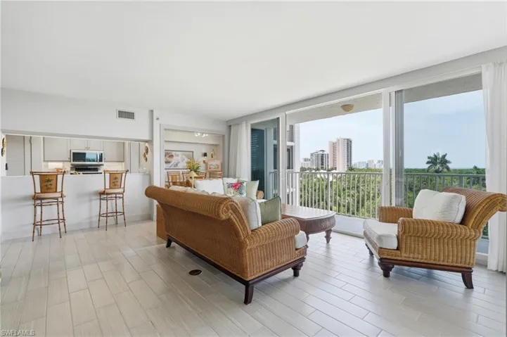 6361 Pelican Bay Blvd 402, Naples, Florida 34108