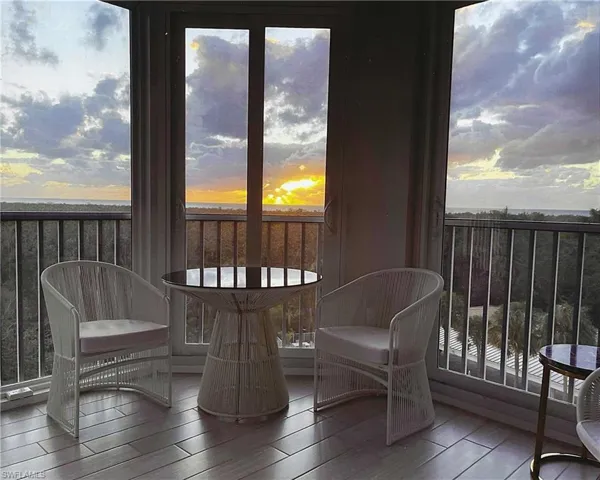 6361 Pelican Bay Blvd 402, Naples, Florida 34108