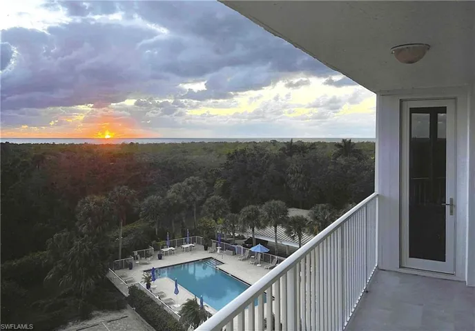 6361 Pelican Bay Blvd 402, Naples, Florida 34108