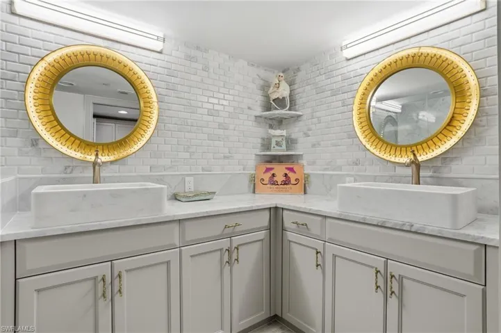 6361 Pelican Bay Blvd 402, Naples, Florida 34108