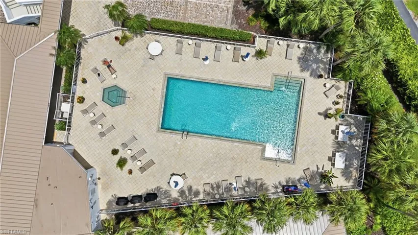6361 Pelican Bay Blvd 402, Naples, Florida 34108
