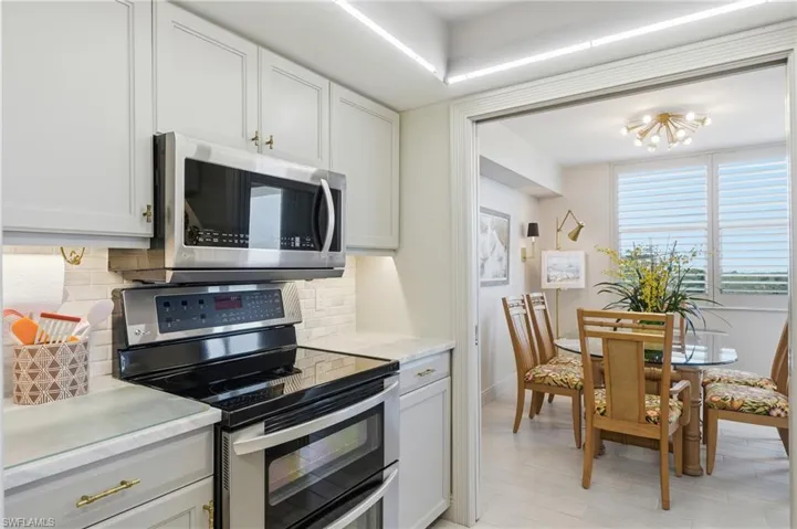 6361 Pelican Bay Blvd 402, Naples, Florida 34108