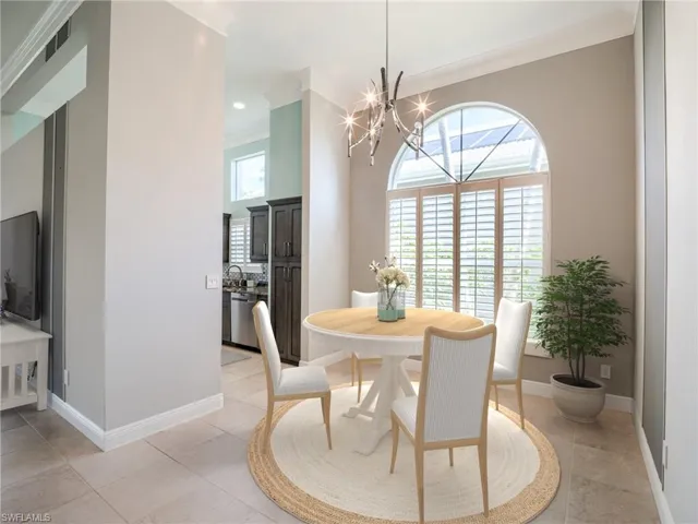 Kitchen dining area with door to the lanai