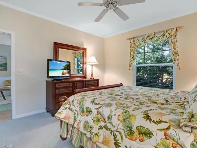 7095  Barrington  CIR, Naples, FL 34108