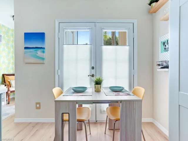 7095  Barrington  CIR, Naples, FL 34108