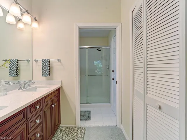 7095  Barrington  CIR, Naples, FL 34108