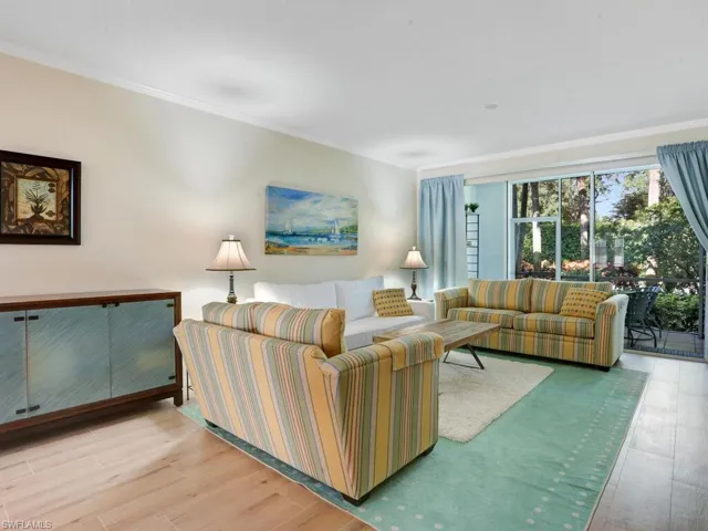7095  Barrington  CIR, Naples, FL 34108