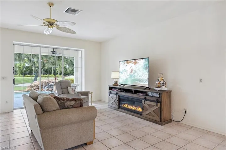 1921  Embarcadero  WAY, North Fort Myers, FL 33917