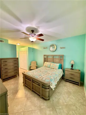 517 Robin Hood Cir 101, Naples, Florida 34104