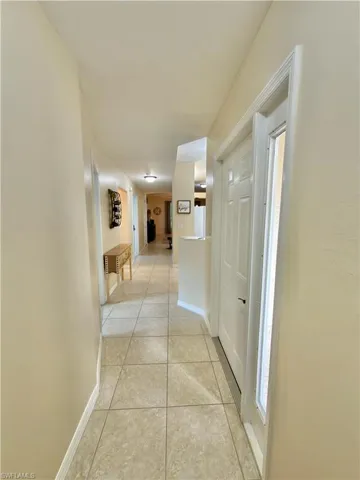 517 Robin Hood Cir 101, Naples, Florida 34104
