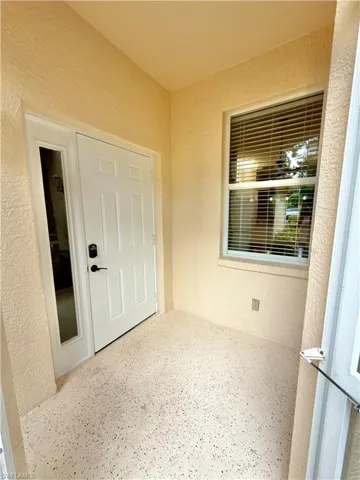 517 Robin Hood Cir 101, Naples, Florida 34104
