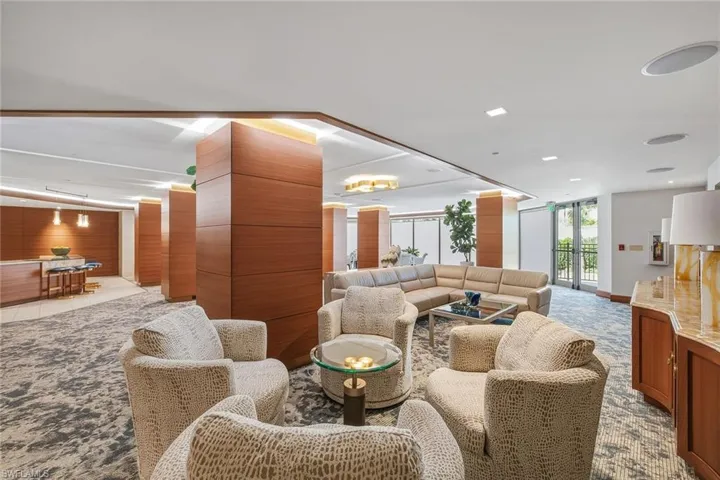 4401 Gulf Shore Blvd N B202, Naples, Florida 34103