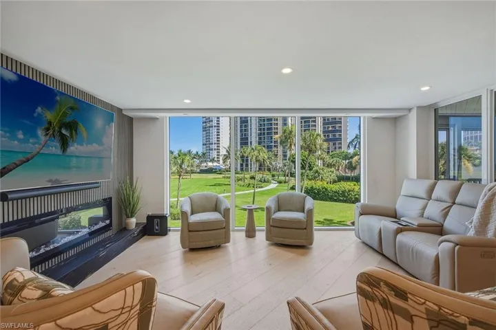 4401 Gulf Shore Blvd N B202, Naples, Florida 34103