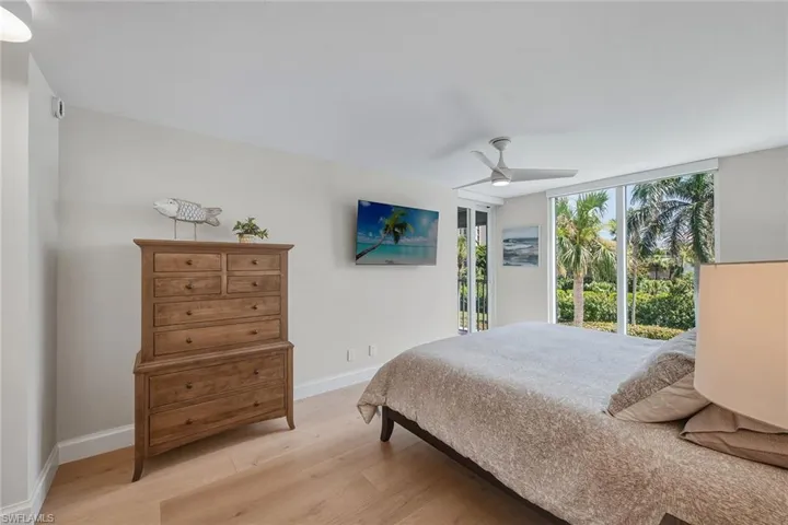 4401 Gulf Shore Blvd N B202, Naples, Florida 34103