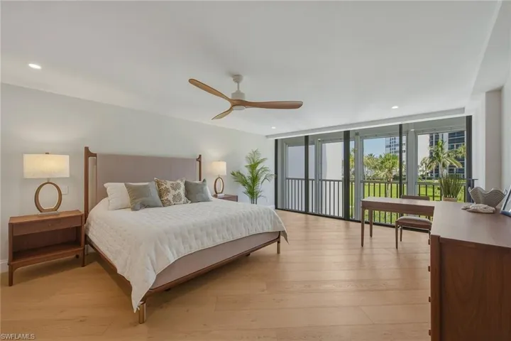 4401 Gulf Shore Blvd N B202, Naples, Florida 34103