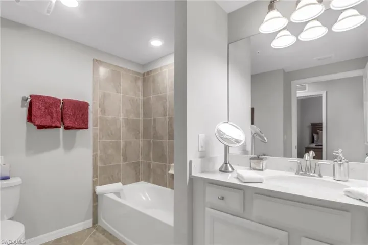 17311  Cherrywood  CT, Bonita Springs, FL 34135
