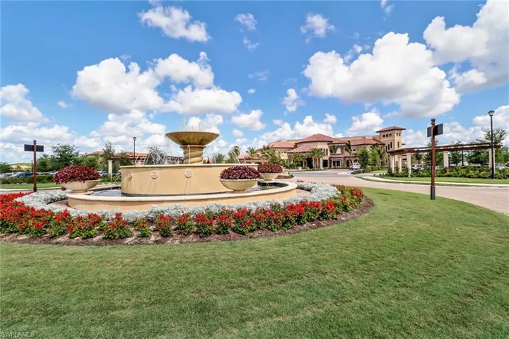 17311  Cherrywood  CT, Bonita Springs, FL 34135