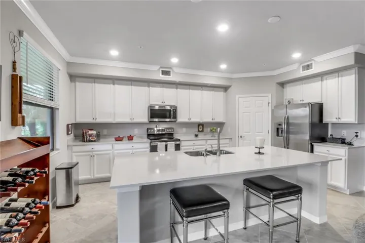 17311  Cherrywood  CT, Bonita Springs, FL 34135