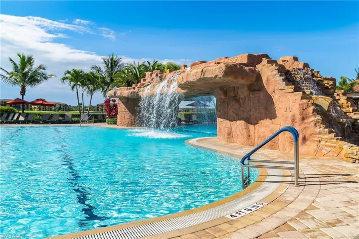 17311  Cherrywood  CT, Bonita Springs, FL 34135