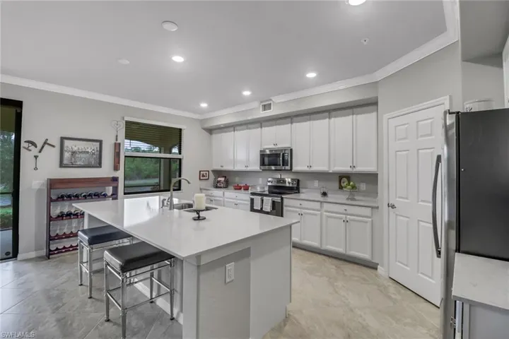 17311  Cherrywood  CT, Bonita Springs, FL 34135