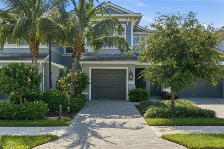 2560 Seychelles Dr 1003, Naples, Florida 34112