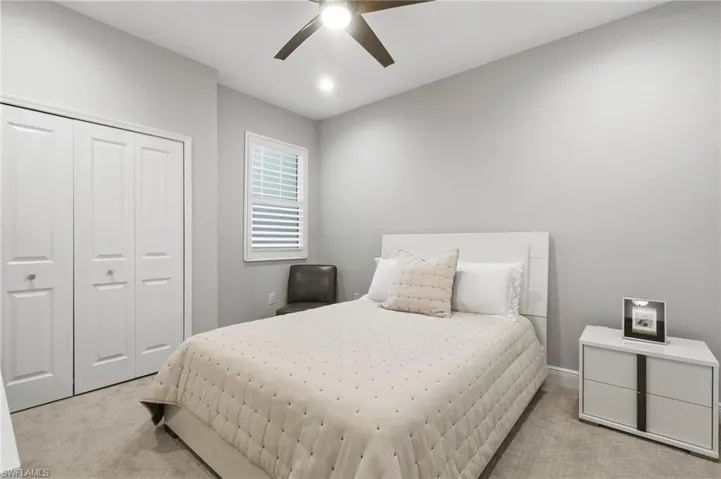 2560 Seychelles Dr 1003, Naples, Florida 34112