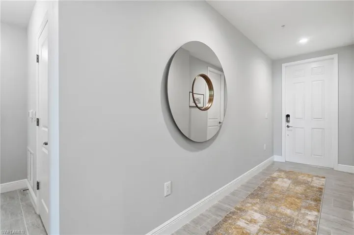 2560 Seychelles Dr 1003, Naples, Florida 34112