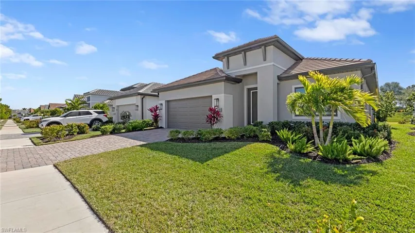 4088  Pegasus  WAY, Naples, FL 34120