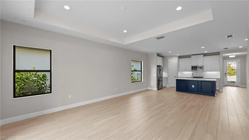 4088  Pegasus  WAY, Naples, FL 34120