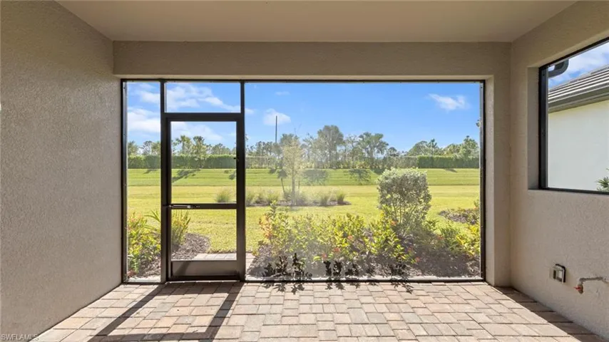 4088  Pegasus  WAY, Naples, FL 34120