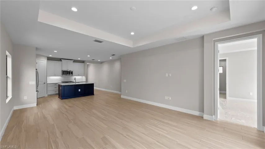 4088  Pegasus  WAY, Naples, FL 34120