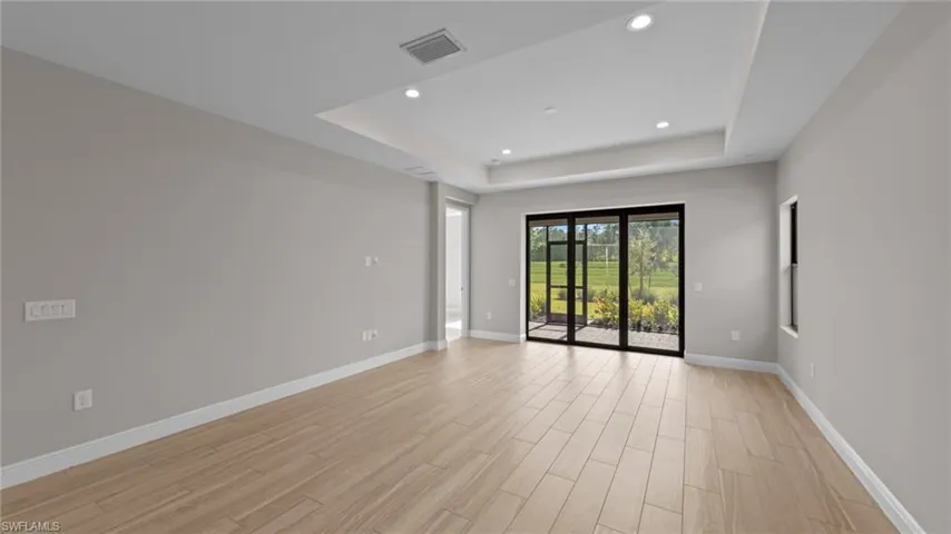 4088  Pegasus  WAY, Naples, FL 34120