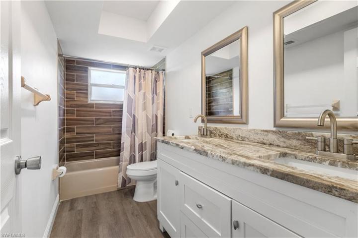 8091  Cleaves  RD, North Fort Myers, FL 33903
