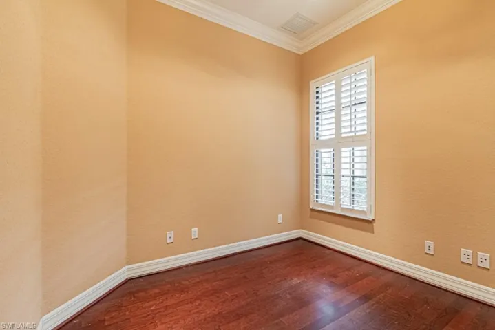 5th Bedroom/Office/Den