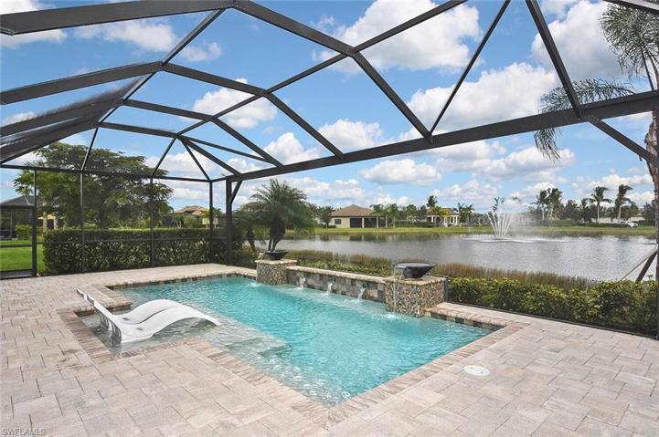 Custom pool with in water chaise