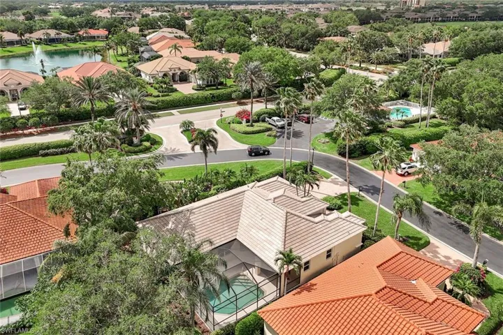 1074  Augusta Falls  WAY, Naples, FL 34119